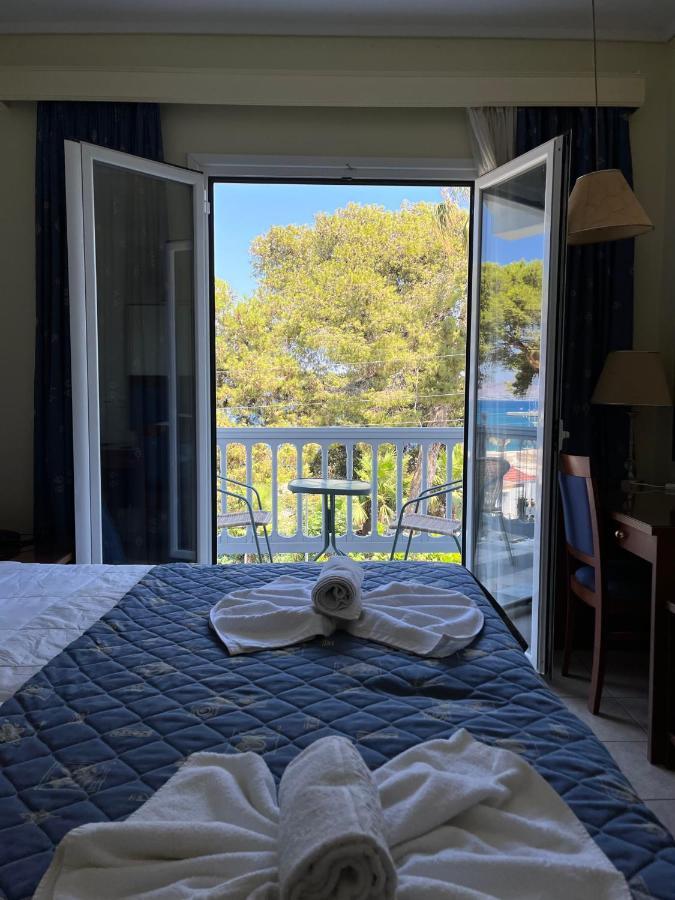 Theodorou Beach Hotel Apartments Psalidi  Dış mekan fotoğraf