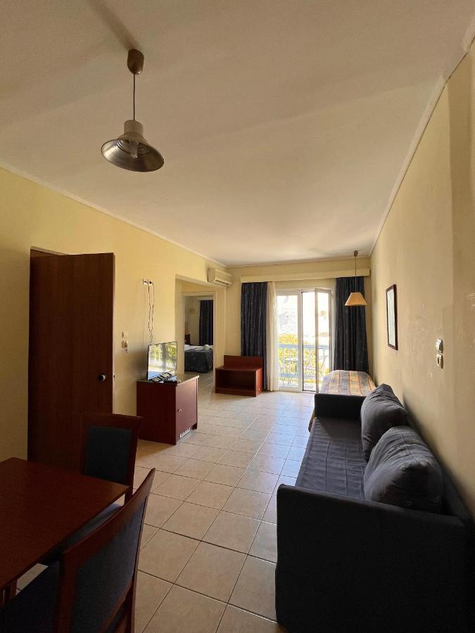 Theodorou Beach Hotel Apartments Psalidi  Dış mekan fotoğraf