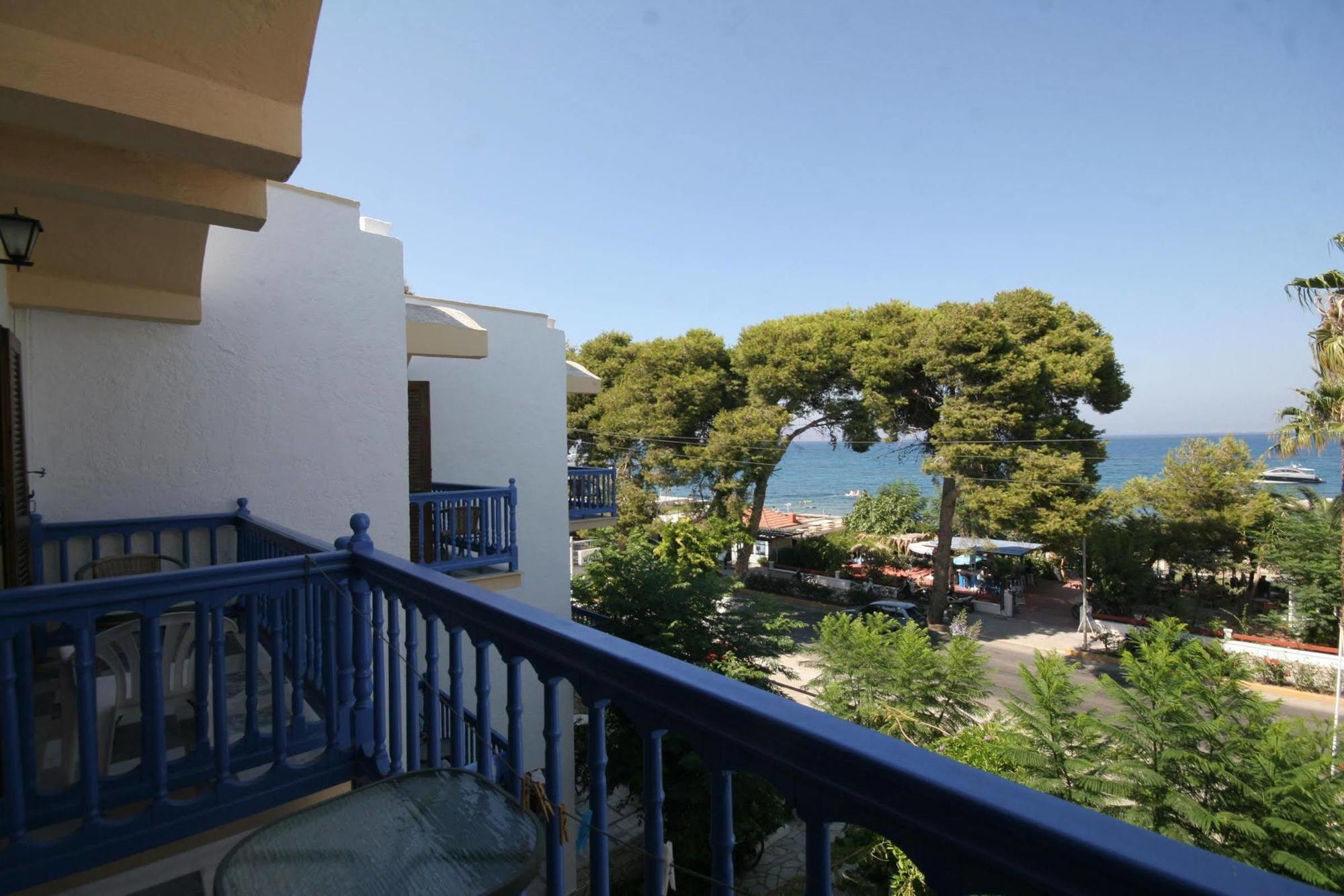 Theodorou Beach Hotel Apartments Psalidi  Dış mekan fotoğraf